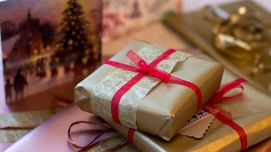 _92929928_bbc_presents